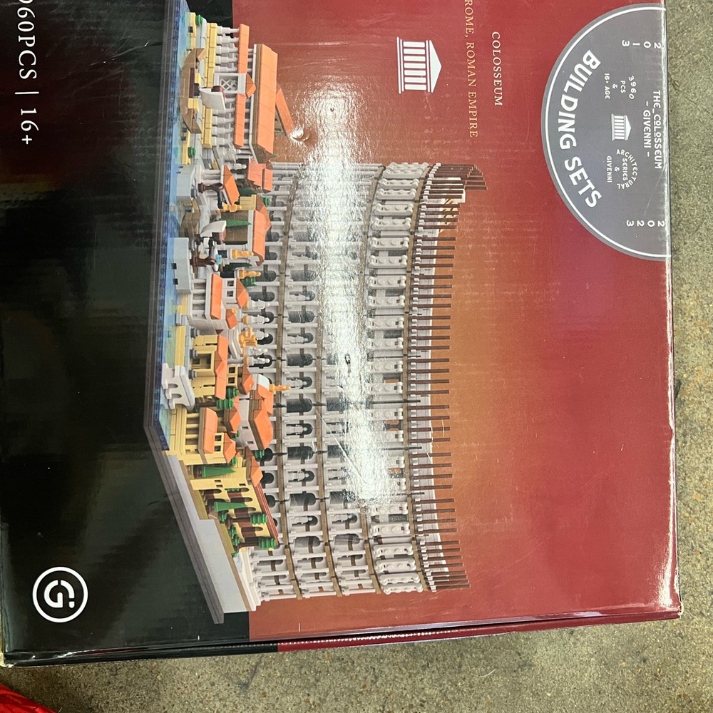 Colosseum Building Set